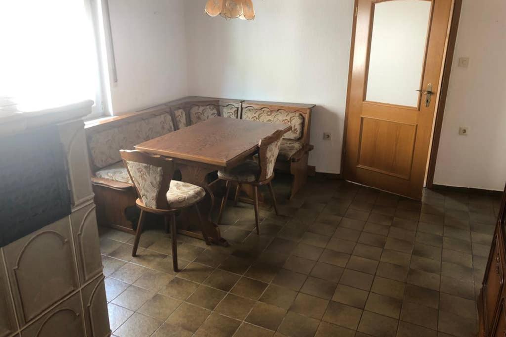 Room For Four Alzenau in Unterfranken Exterior photo