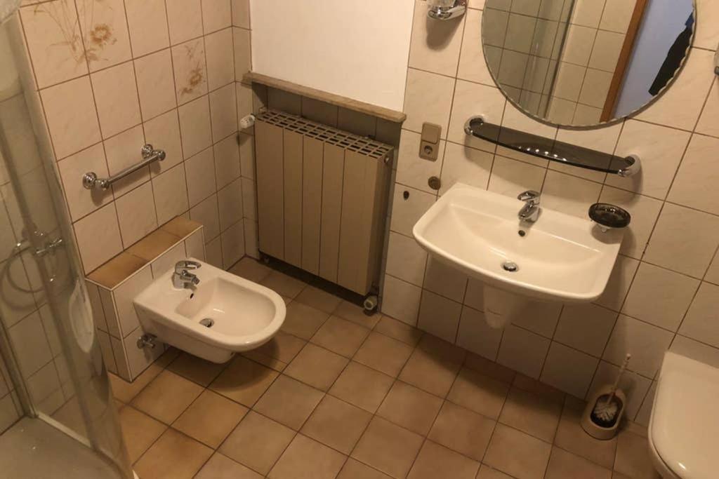 Room For Four Alzenau in Unterfranken Exterior photo